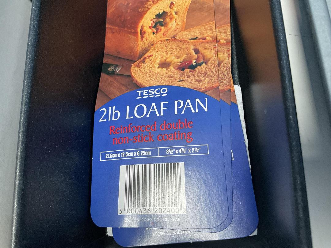 Photo '6' of Baking Items - Loaf Pans, Cake Pan Etc