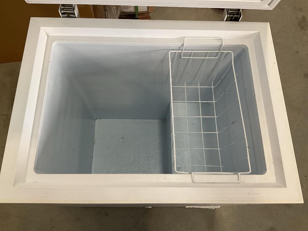 Photo '15' of Haier Freezer - Model HCF148