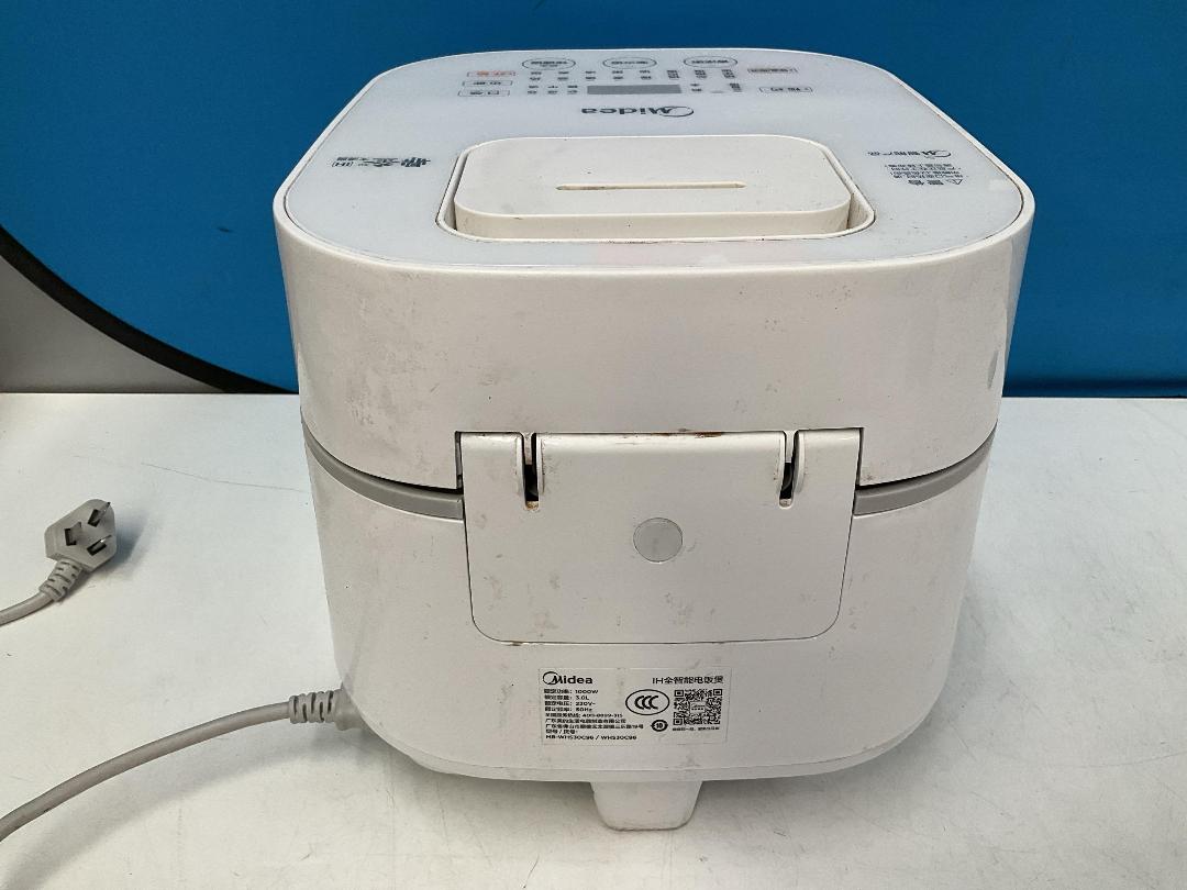 Photo '8' of Midea Rice Cooker or Similar - MB-WHS30C96 Photo '8' of Midea Rice Cooker or Similar - MB-WHS30C96