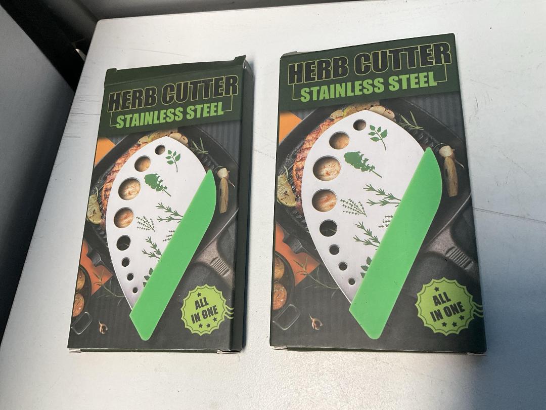 Photo '7' of Bulk Lot Kitchen Gadgets / Tools - Herb Cutters Etc *New*