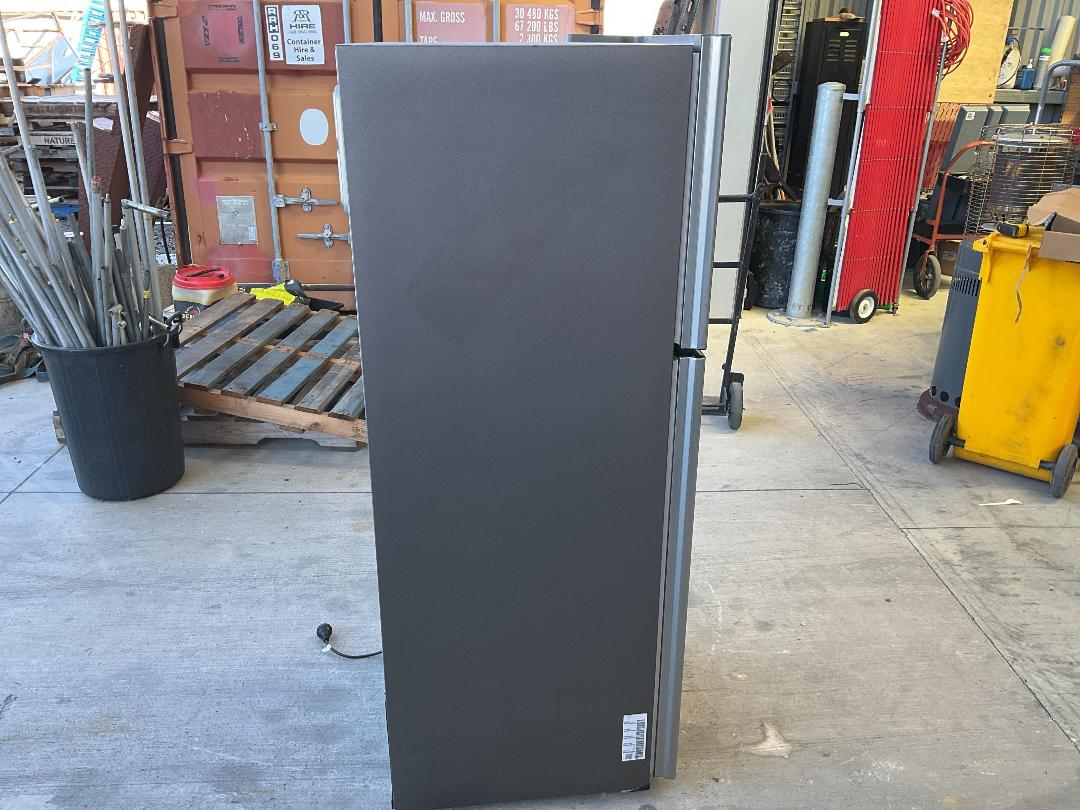 Photo '25' of Samsung Fridge-Freezer - Model SR255MLS