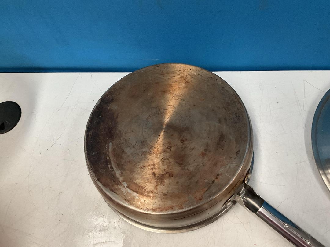 Photo '10' of Kitchen Items - Pots Etc