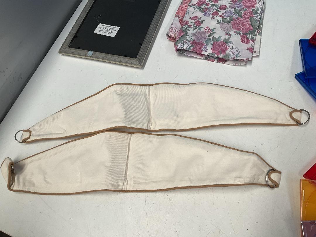 Photo '13' of Kitchen Items Etc - Pots, Pans Etc