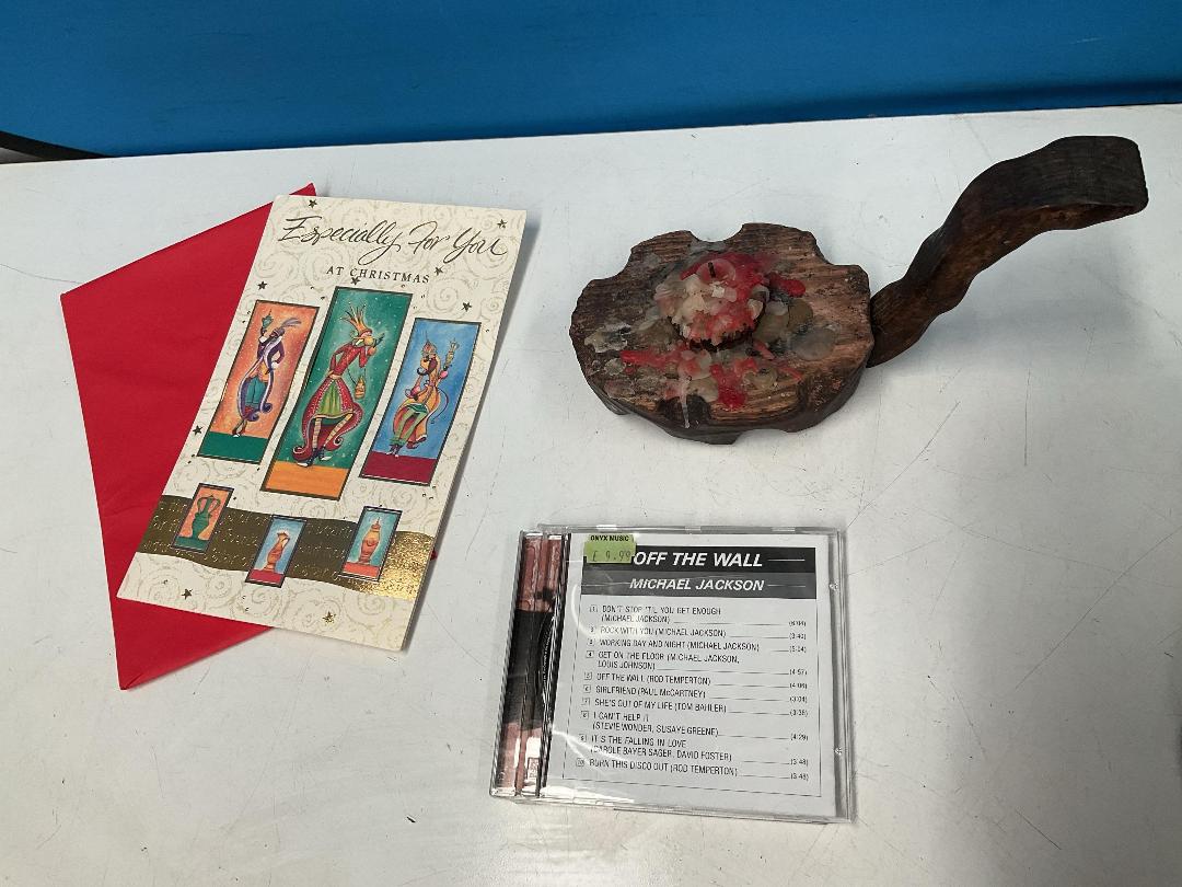 Photo '15' of Kitchen Items Etc - Pots, Pans Etc