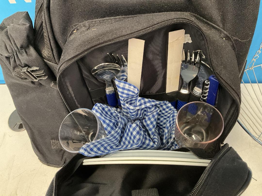 Photo '20' of Kitchen Items Etc - Pots, Pans Etc