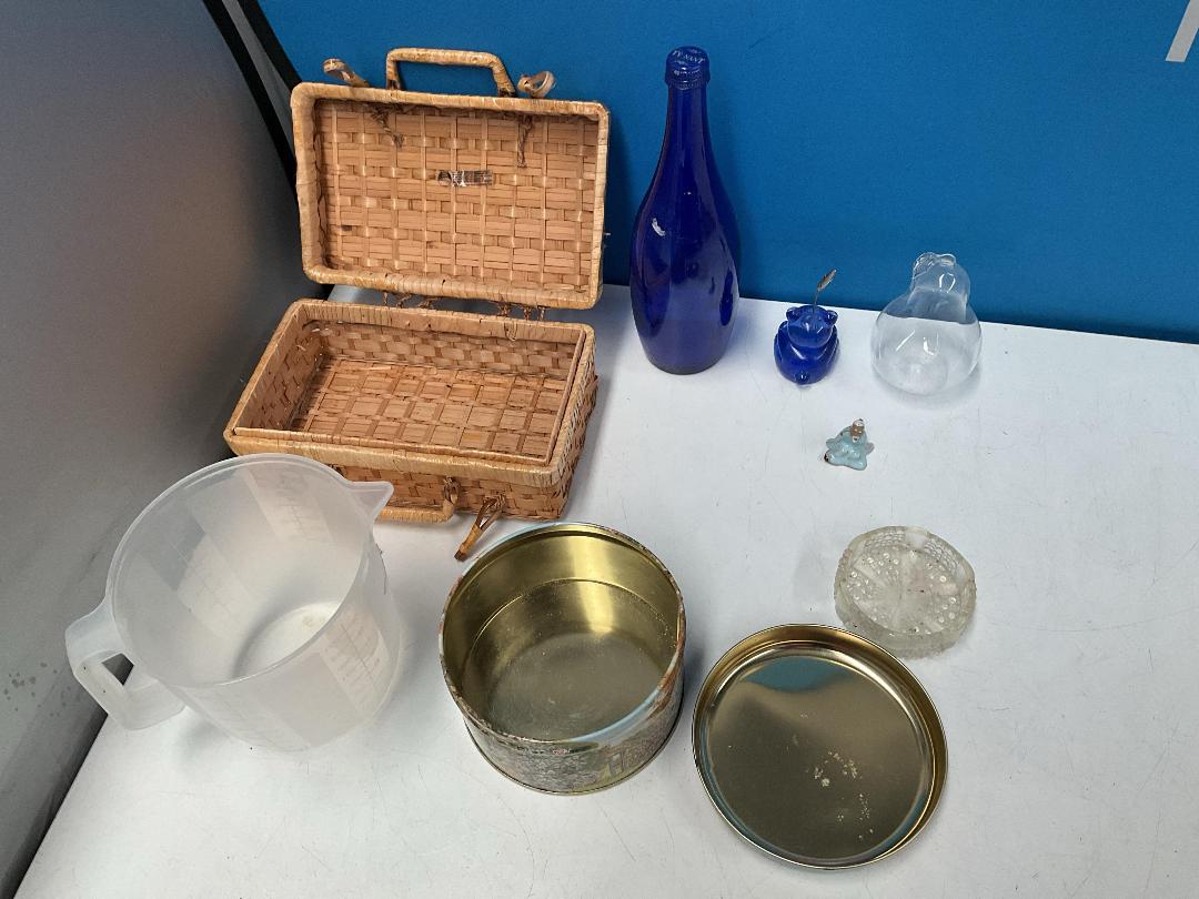 Photo '11' of Kitchen Items - Plates Etc