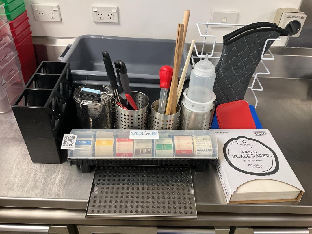 Photo '2' of Miscellaneous Kitchen items