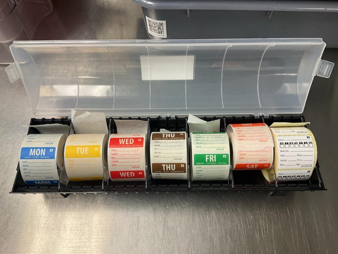 Photo '8' of Miscellaneous Kitchen items