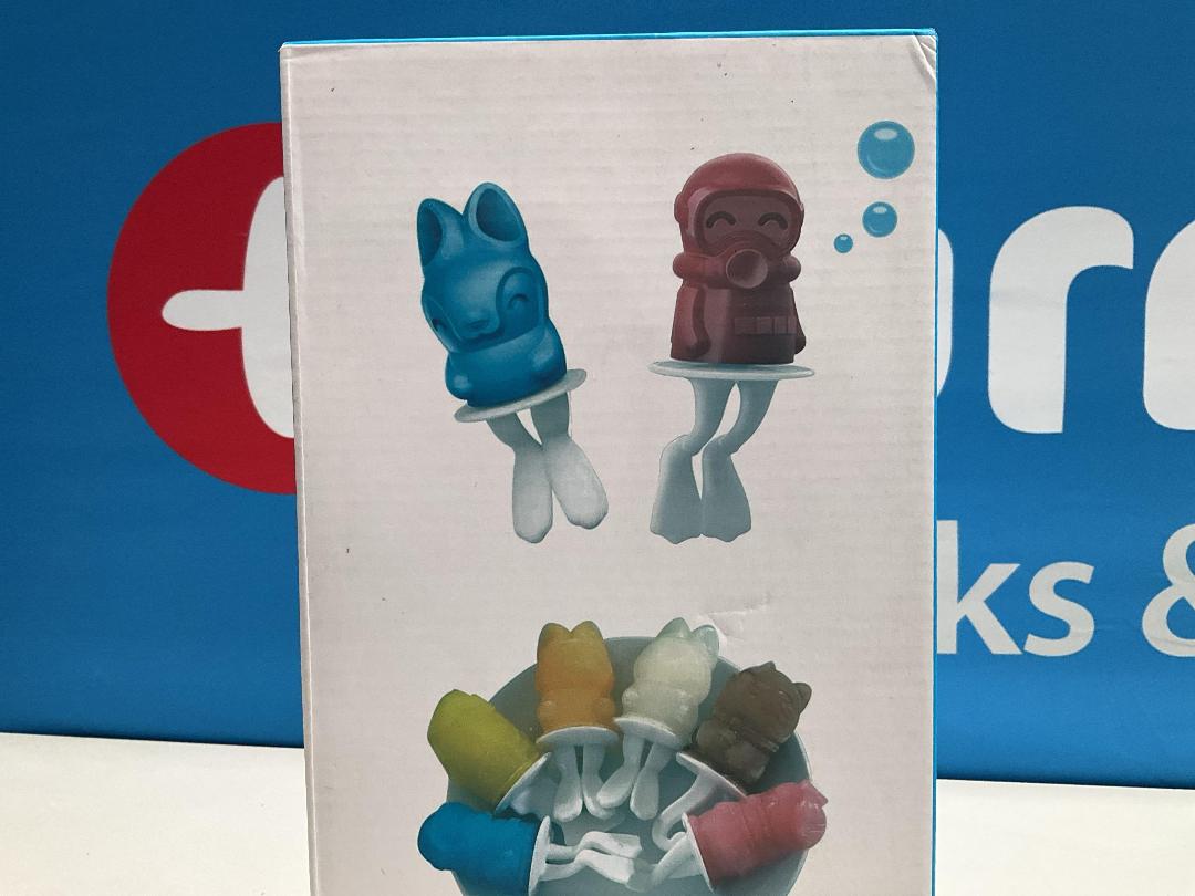 Photo '2' of Ice Pop Molds - 6 Fun Characters - Blue *NEW* Photo '2' of Ice Pop Molds - 6 Fun Characters - Blue *NEW*
