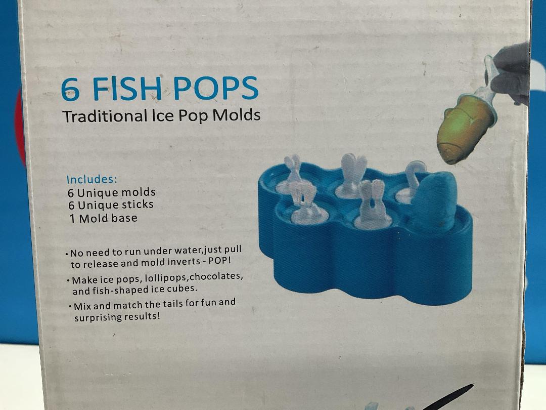 Photo '4' of Ice Pop Molds - 6 Fun Characters - Blue *NEW* Photo '4' of Ice Pop Molds - 6 Fun Characters - Blue *NEW*
