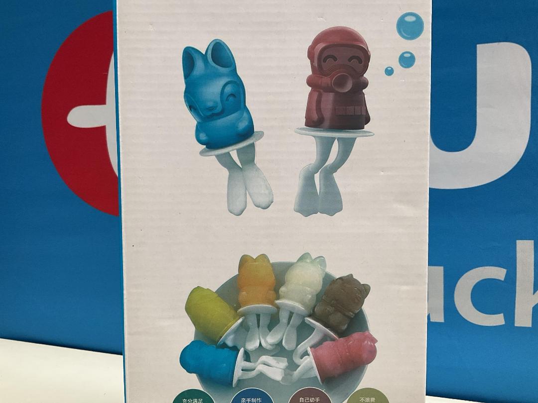 Photo '2' of Ice Pop Molds - 6 Fun Characters - Pink *NEW* Photo '2' of Ice Pop Molds - 6 Fun Characters - Pink *NEW*