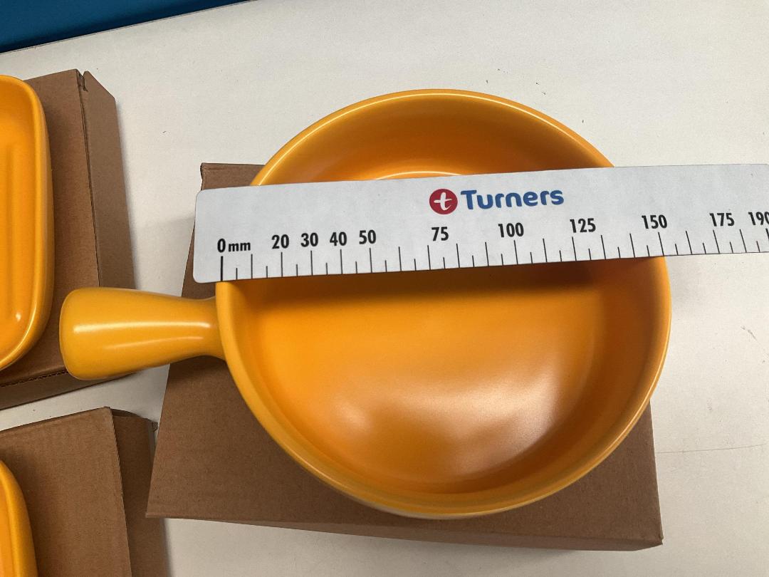 Photo '3' of Ceramic Serving Dishes / Bakeware Set - Yellow (3pce) *NEW* Photo '3' of Ceramic Serving Dishes / Bakeware Set - Yellow (3pce) *NEW*