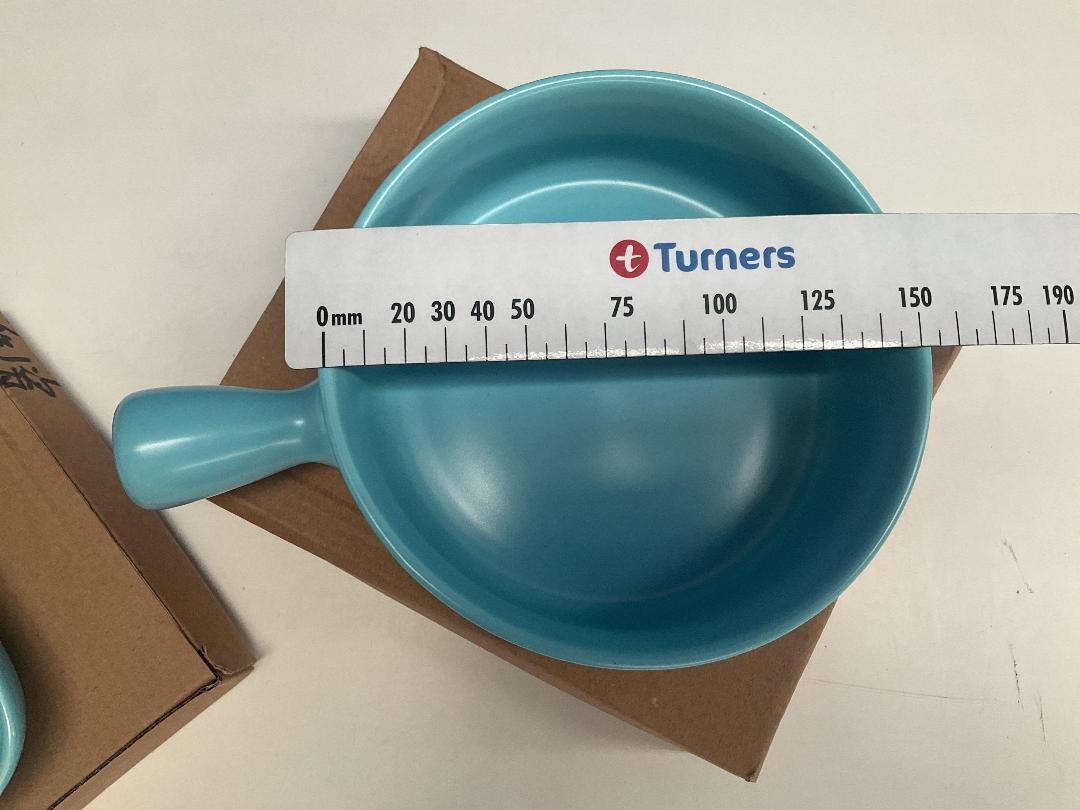 Photo '3' of Ceramic Serving Dishes / Bakeware Set - Blue (2pce) *NEW* Photo '3' of Ceramic Serving Dishes / Bakeware Set - Blue (2pce) *NEW*