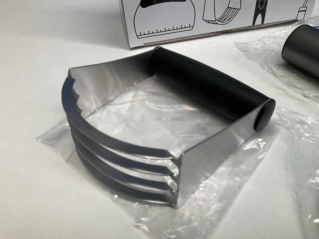 Photo '5' of Pastry Tool Set - Rolling , Blending , Scraping & Cutting (4pce) *NEW* Photo '5' of Pastry Tool Set - Rolling , Blending , Scraping & Cutting (4pce) *NEW*