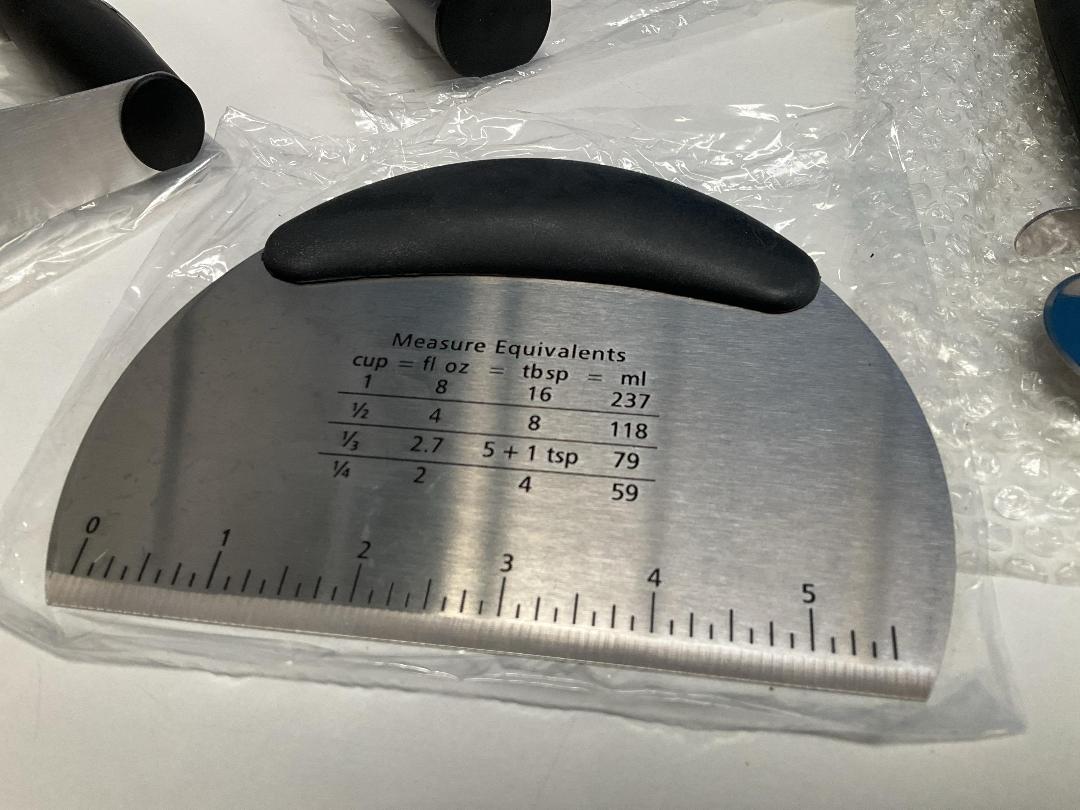 Photo '2' of Pastry Tool Set - Rolling , Blending , Scraping & Cutting (4pce) *NEW* Photo '2' of Pastry Tool Set - Rolling , Blending , Scraping & Cutting (4pce) *NEW*