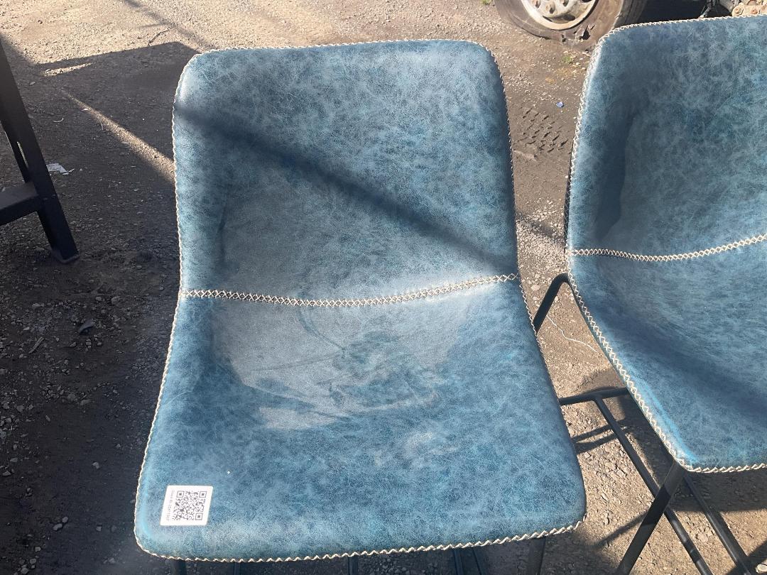 Photo '3' of 3 x Bar Stools