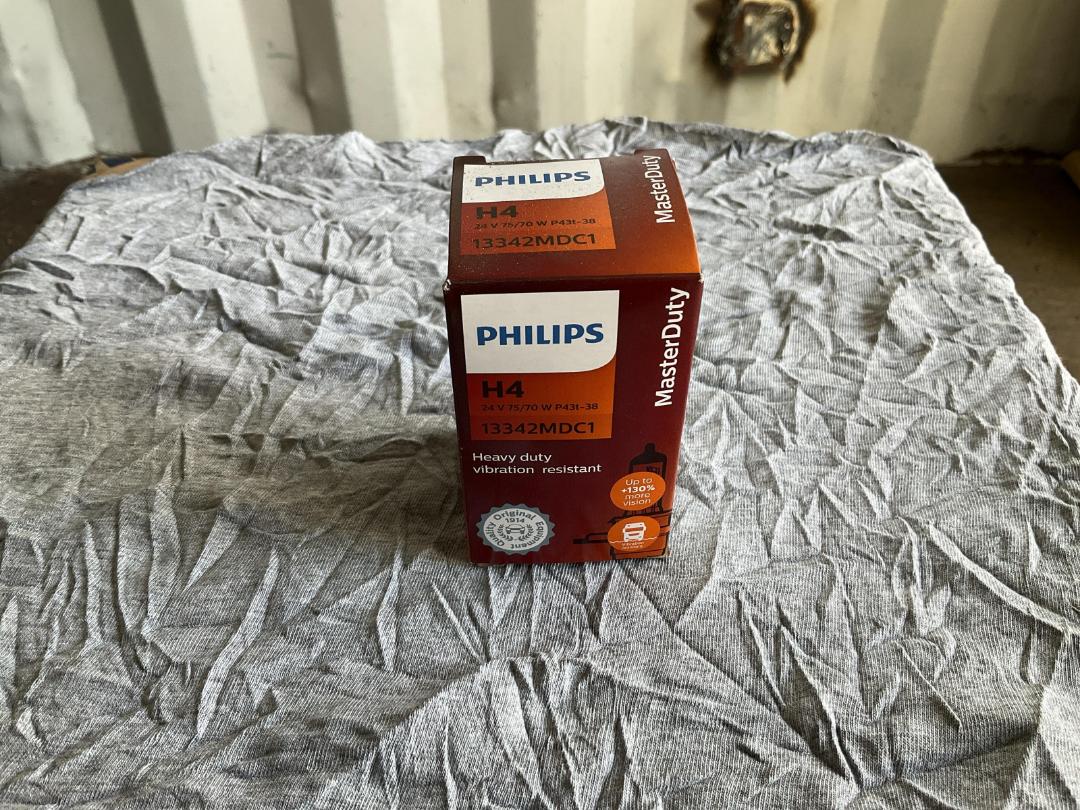 Photo '2' of Phillips H4 13342MDC1 Bulbs