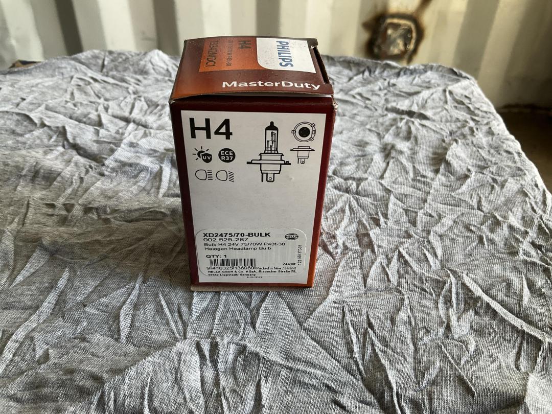 Photo '3' of Phillips H4 13342MDC1 Bulbs