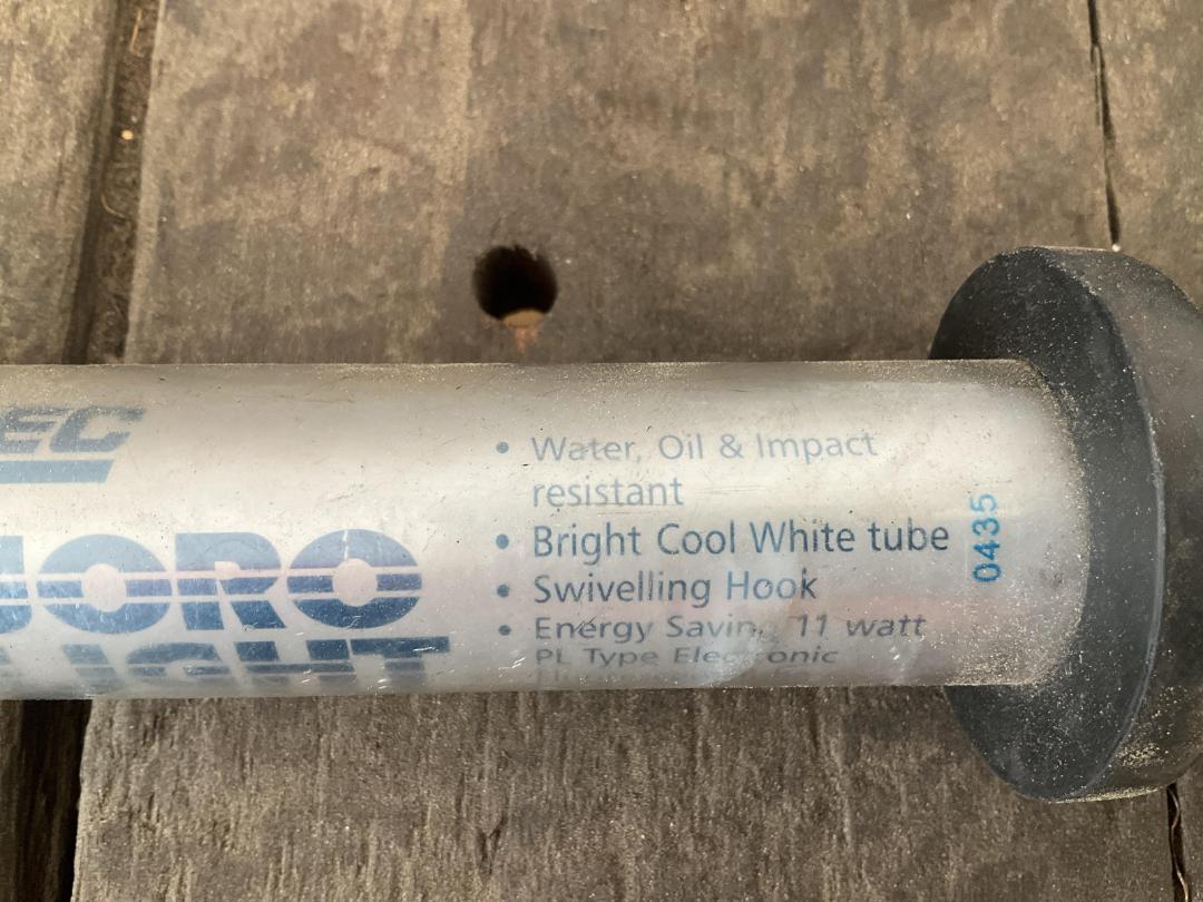 Photo '4' of Arlec Electronic Fluoro Worklight