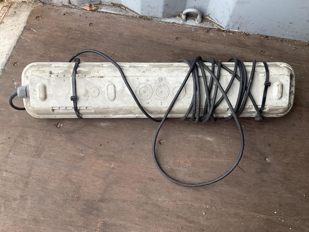 Photo '3' of Portable light Photo '3' of Portable light