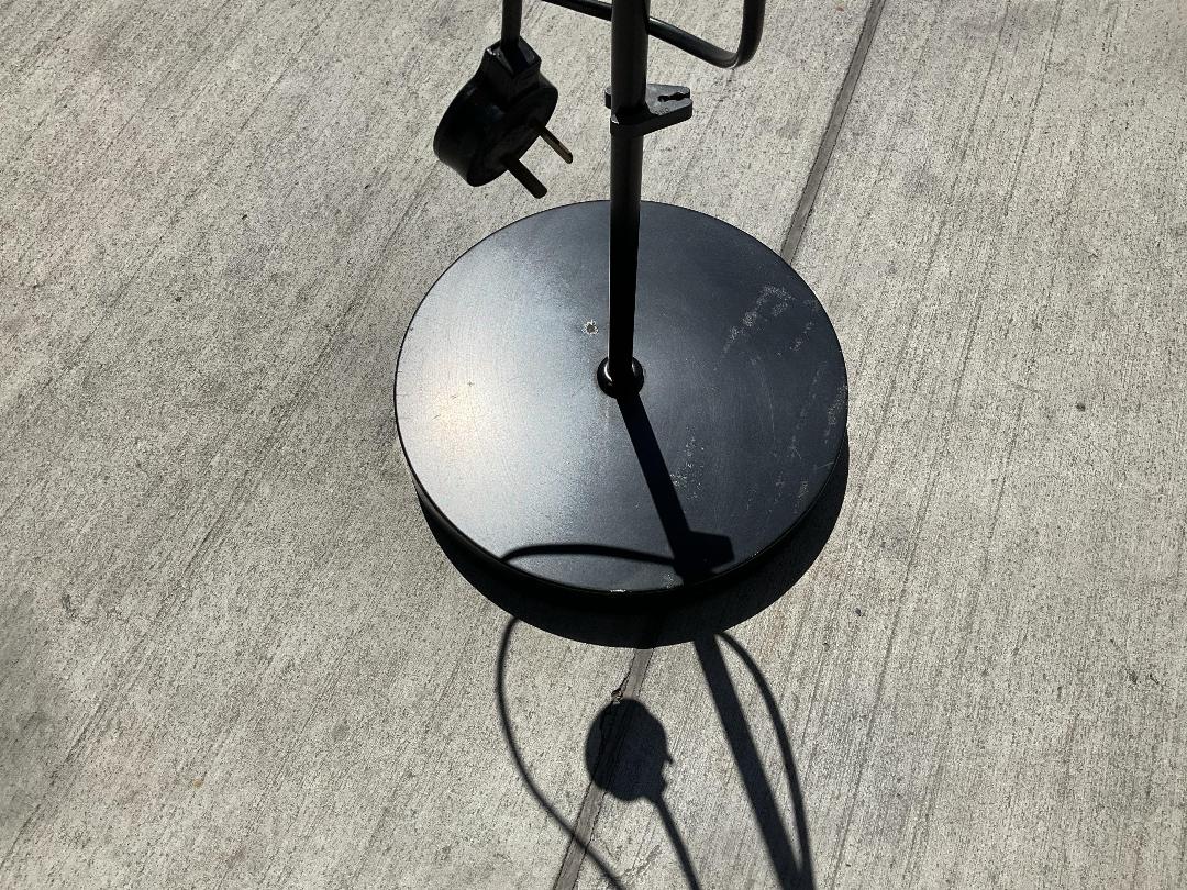 Photo '2' of 2x Black Coloured Standing Lamps Photo '2' of 2x Black Coloured Standing Lamps