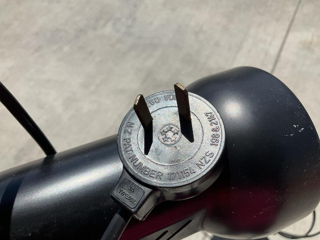 Photo '10' of 2x Black Coloured Standing Lamps Photo '10' of 2x Black Coloured Standing Lamps