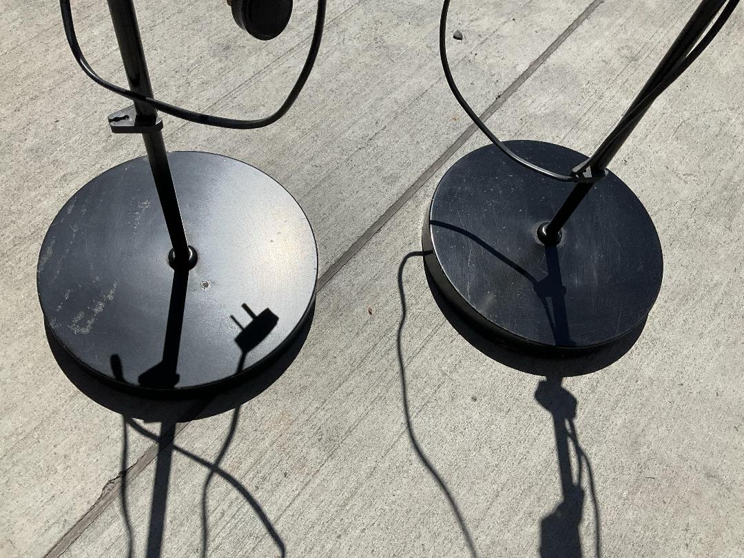 Photo '9' of 2x Black Coloured Standing Lamps Photo '9' of 2x Black Coloured Standing Lamps