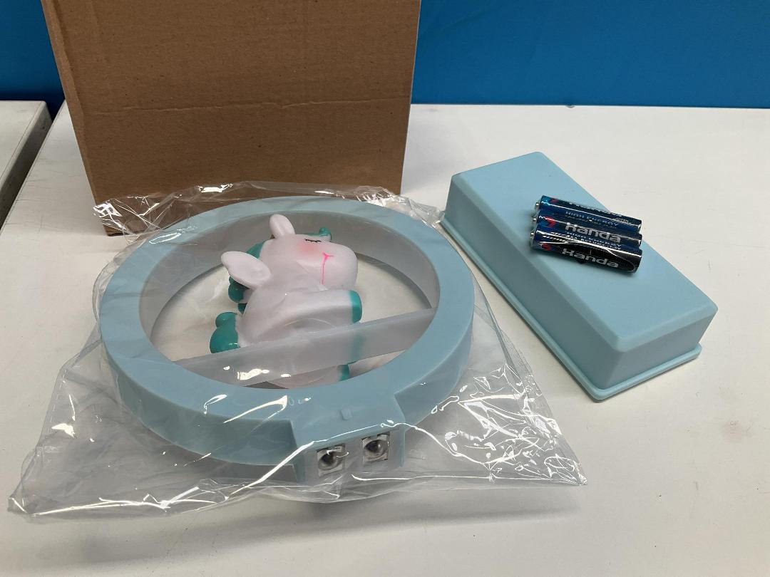 Photo '3' of LED Night Light Music Box w. Squeaking Unicorn - Blue *NEW* Photo '3' of LED Night Light Music Box w. Squeaking Unicorn - Blue *NEW*