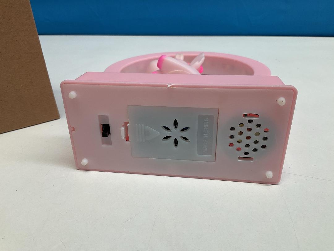 Photo '4' of LED Night Light Music Box w. Squeaking Unicorn - Pink *NEW* Photo '4' of LED Night Light Music Box w. Squeaking Unicorn - Pink *NEW*