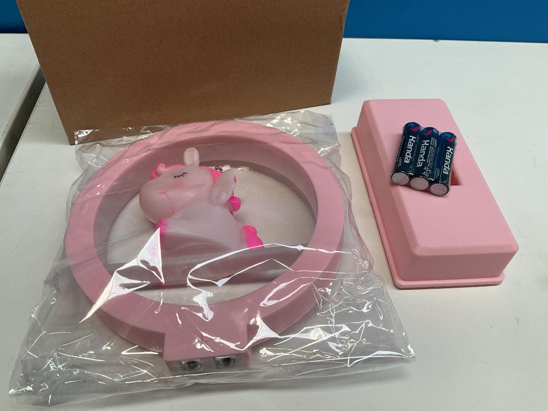 Photo '3' of LED Night Light Music Box w. Squeaking Unicorn - Pink *NEW* Photo '3' of LED Night Light Music Box w. Squeaking Unicorn - Pink *NEW*