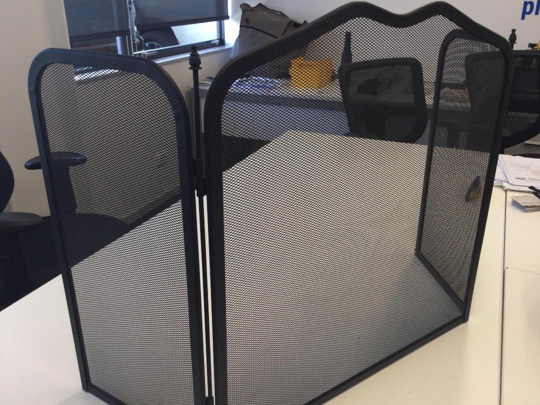 Photo '3' of Fire Guard Photo '3' of Fire Guard