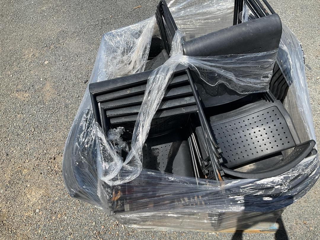 Photo '4' of Bulk Assortment of Plastic Chairs