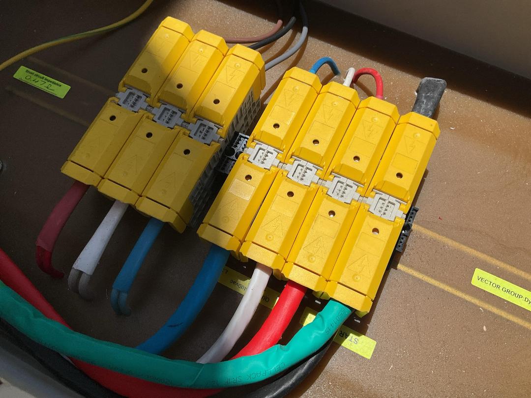 Photo '4' of Electrical Boxes x3