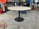 Thumbnail '2' of Modern Round Table