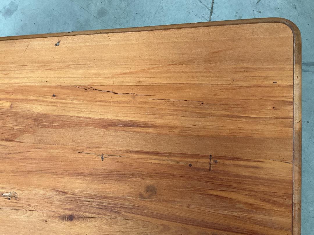 Photo '4' of Wooden-Like Coffee Table