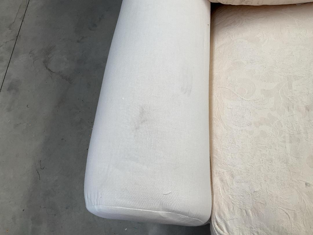 Photo '7' of White Coloured Armchair on Wheels Photo '7' of White Coloured Armchair on Wheels