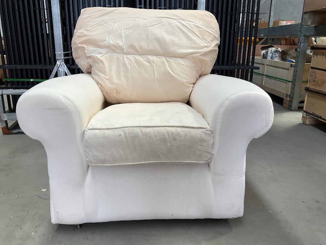 Photo '12' of White Coloured Armchair on Wheels Photo '12' of White Coloured Armchair on Wheels