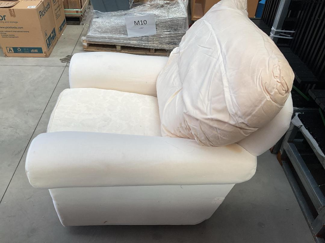 Photo '13' of White Coloured Armchair on Wheels Photo '13' of White Coloured Armchair on Wheels