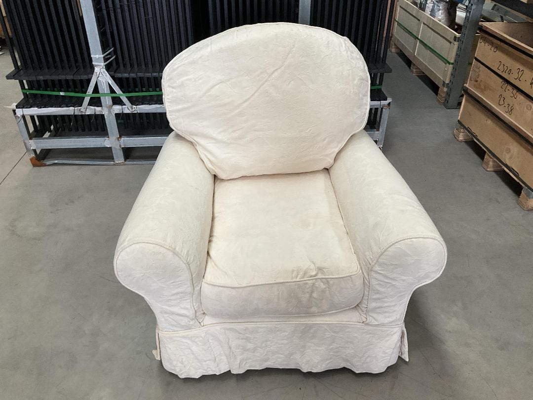 Photo '17' of White Coloured Armchair on Wheels Photo '17' of White Coloured Armchair on Wheels