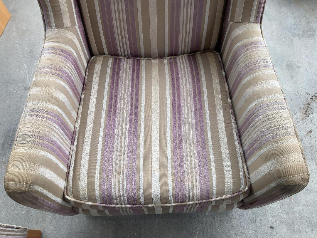 Photo '4' of D.A Lewis Lounge Suite - 2 Seater + 2x Armchairs