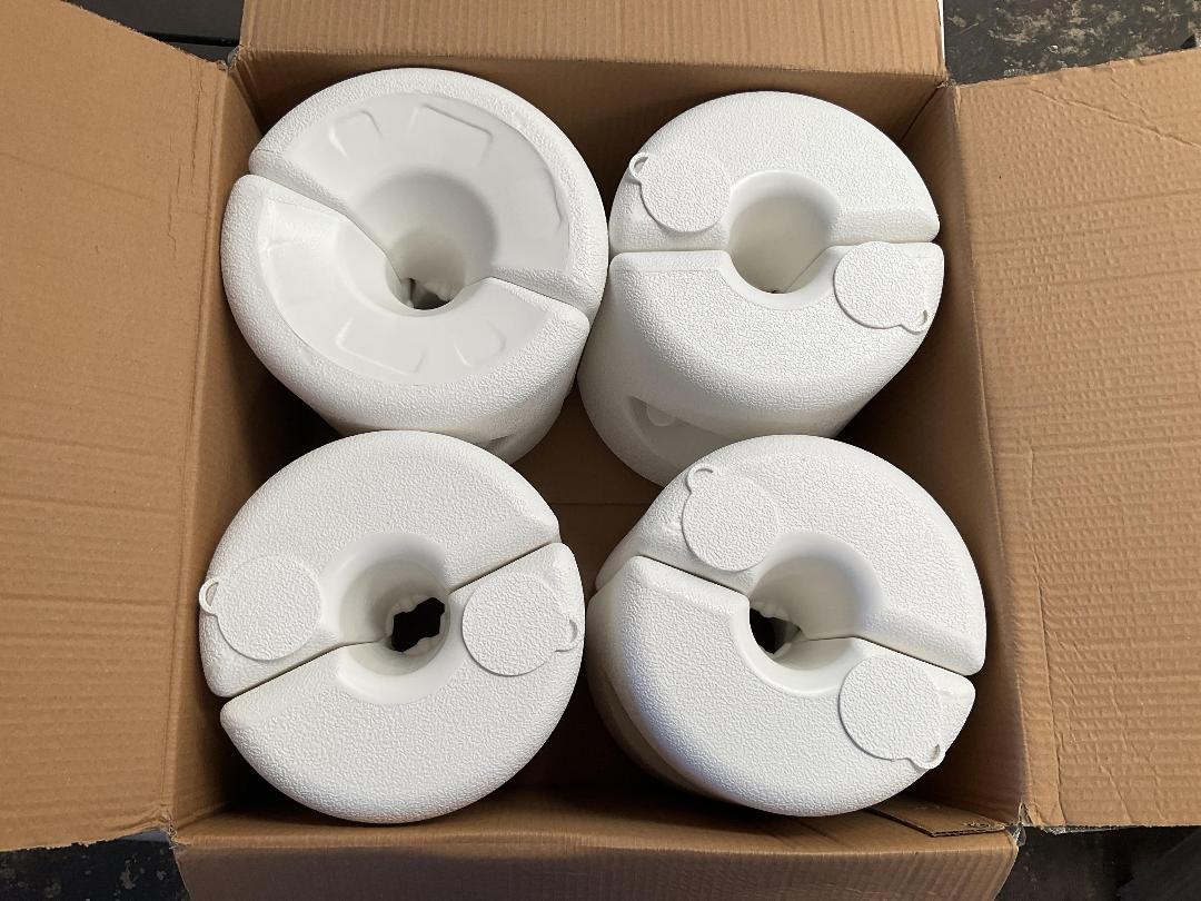 Photo '3' of Oztrail gazebo base pod kit