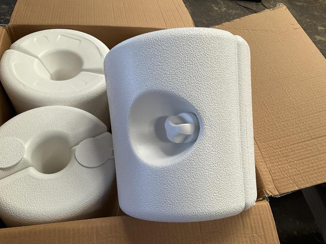 Photo '4' of Oztrail gazebo base pod kit