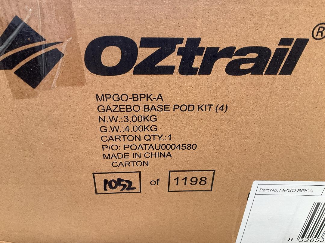 Photo '5' of Oztrail gazebo base pod kit