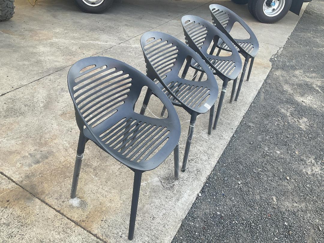 Photo '2' of Grey Outdoor Chair Set (4)