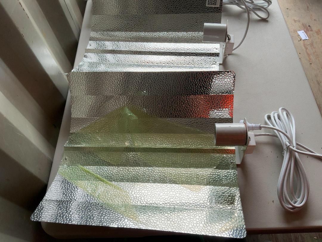 Photo '2' of 6x Reflector Lights