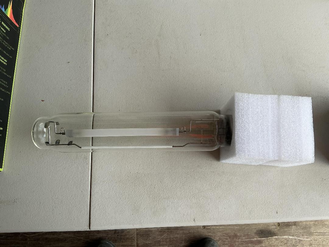 Photo '4' of 4x 1000W Super HPS Grow Lamps