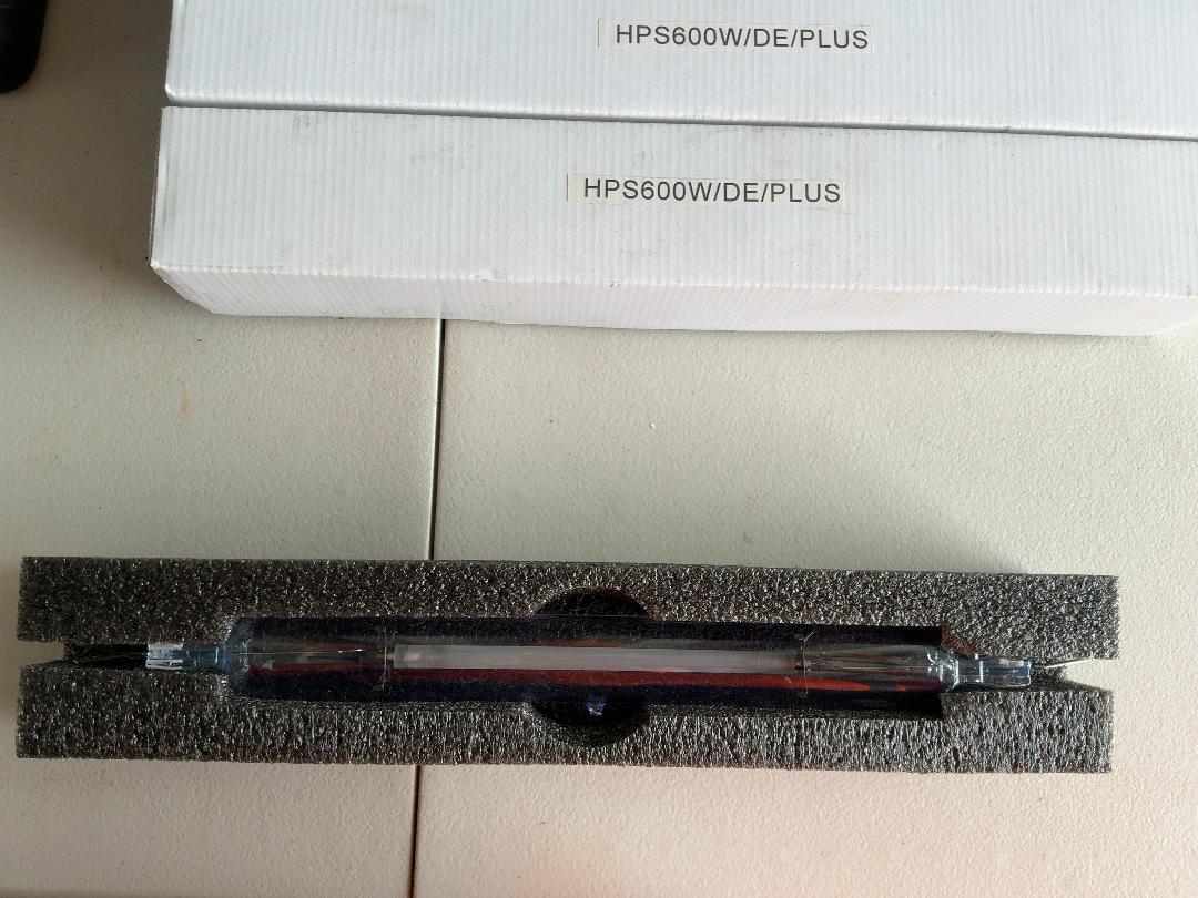 Photo '3' of 4x 600W HPS Double Ended Plus Grow Lamps