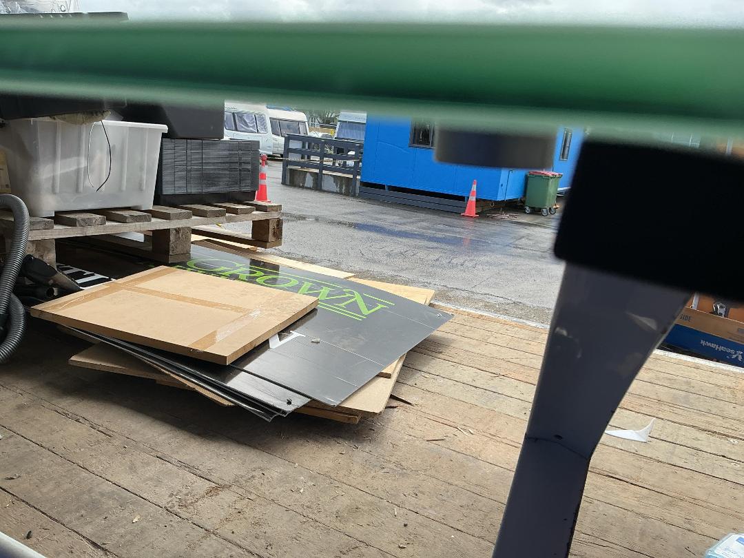 Photo '3' of Glass-Top Table