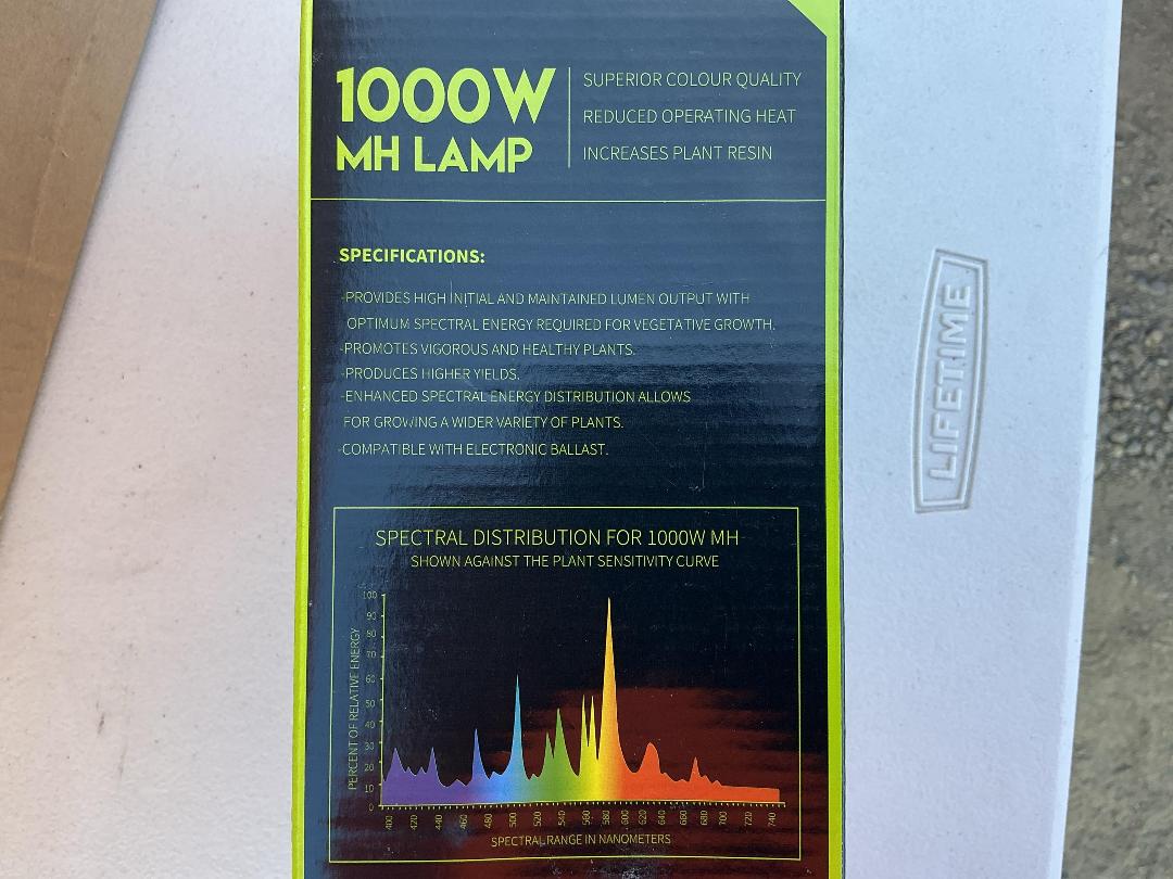 Photo '2' of Box of 1000W Super HPS Grow Lamps