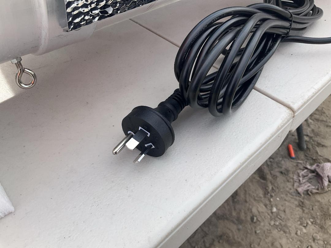 Photo '2' of Cooltube 8” Air-Cooled Reflector